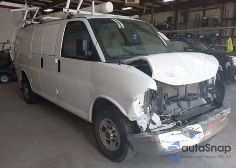 2015 GMC Savana 2500 Work Van z USA, uszkodzony, nr VIN 1GTW7FCF1F1907626